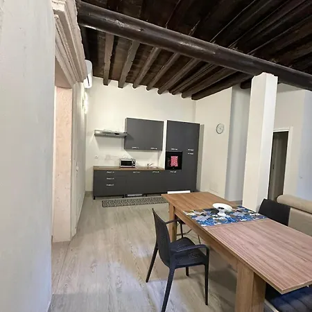 Al Campanile Apartman Verona