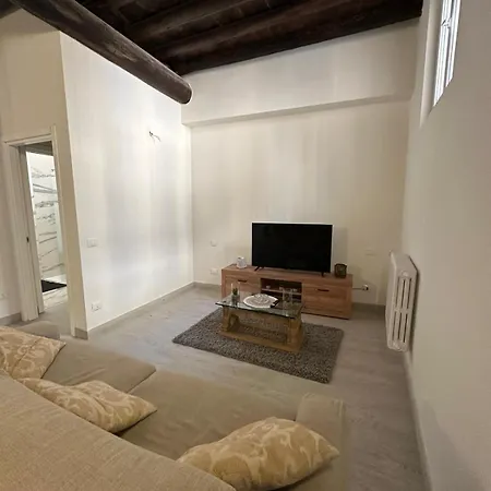 Al Campanile Apartment