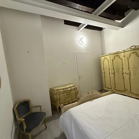 Al Campanile Lägenhet Verona