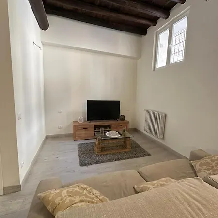 Al Campanile Apartment *